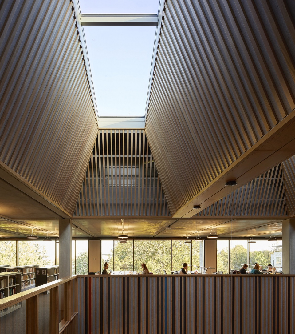 university of roehampton library by feilden clegg bradley studios