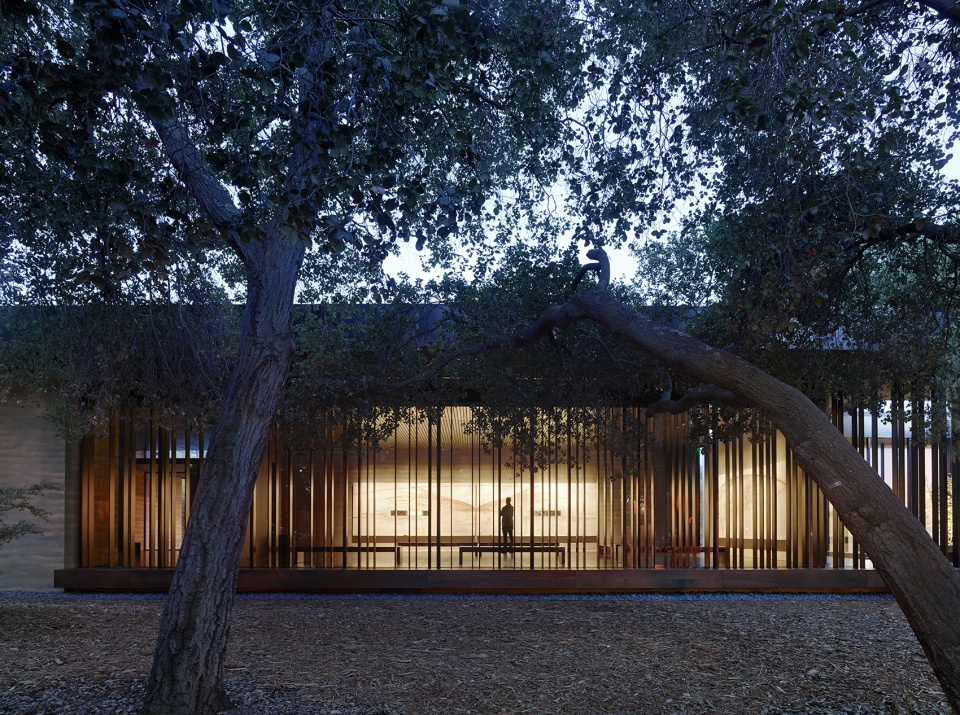windhover contemplative center by aidlin darling design