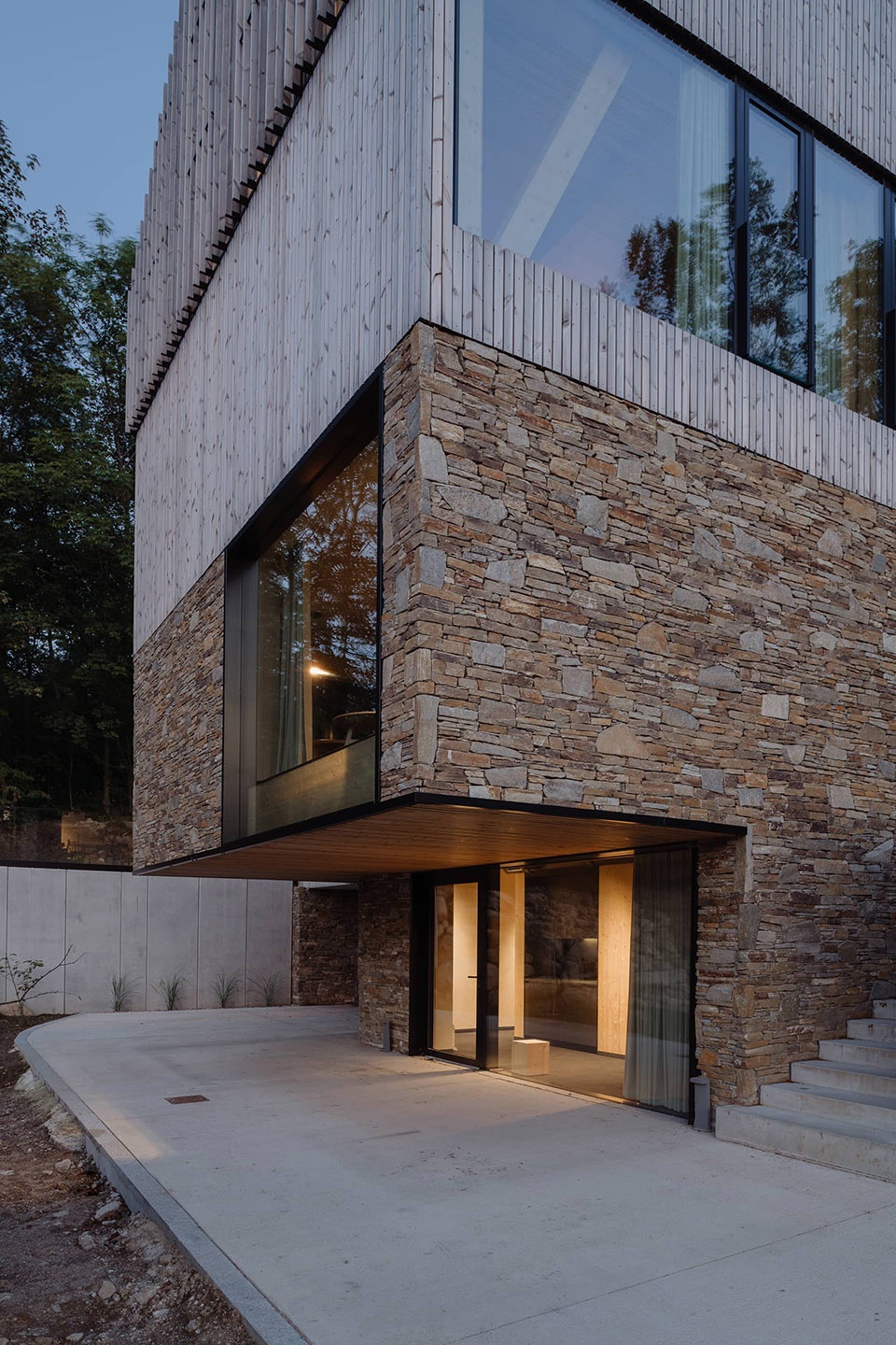 Apartments in Wolf Clearing studio de materia