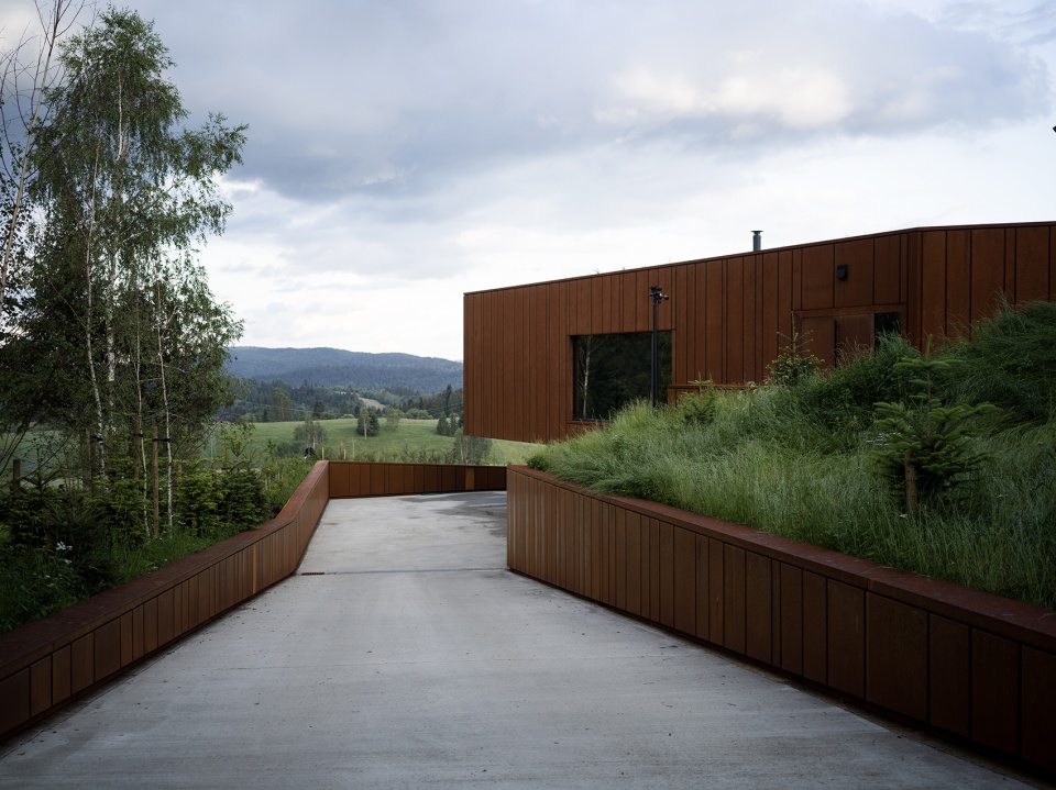 house in the bieszczady by medusa group