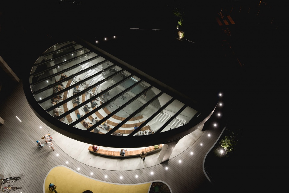 brain embassy amphitheatre by modelina