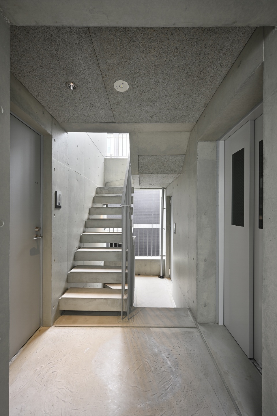 fudomae apartment by akira koyama and key operation inc architects