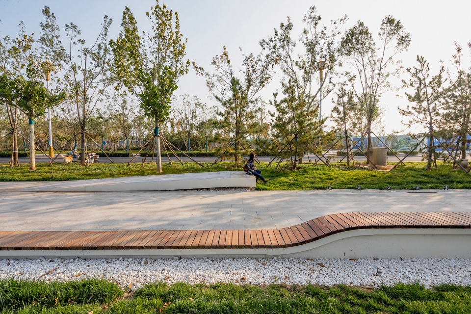 Landscape Design of Central Green Axis of Beijing Tangshan Avenue zeho eco