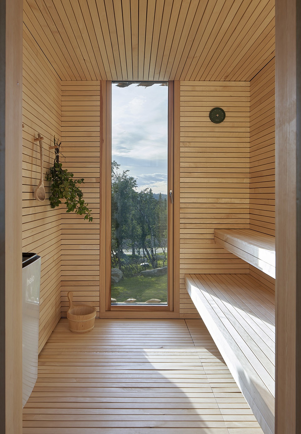 skigard hytte by mork ulnes architects