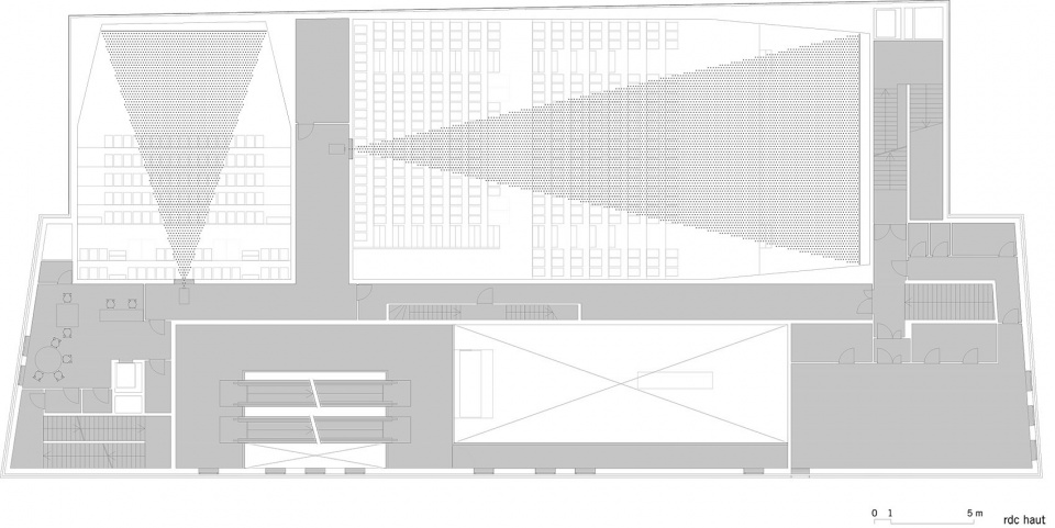 Grand Palais Cinema by antonio virga architecte