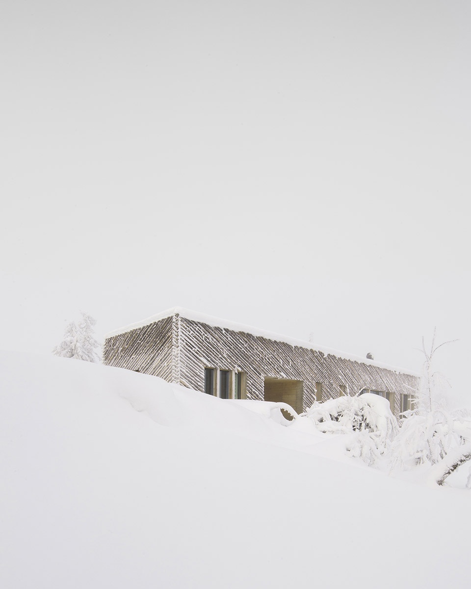 skigard hytte by mork ulnes architects