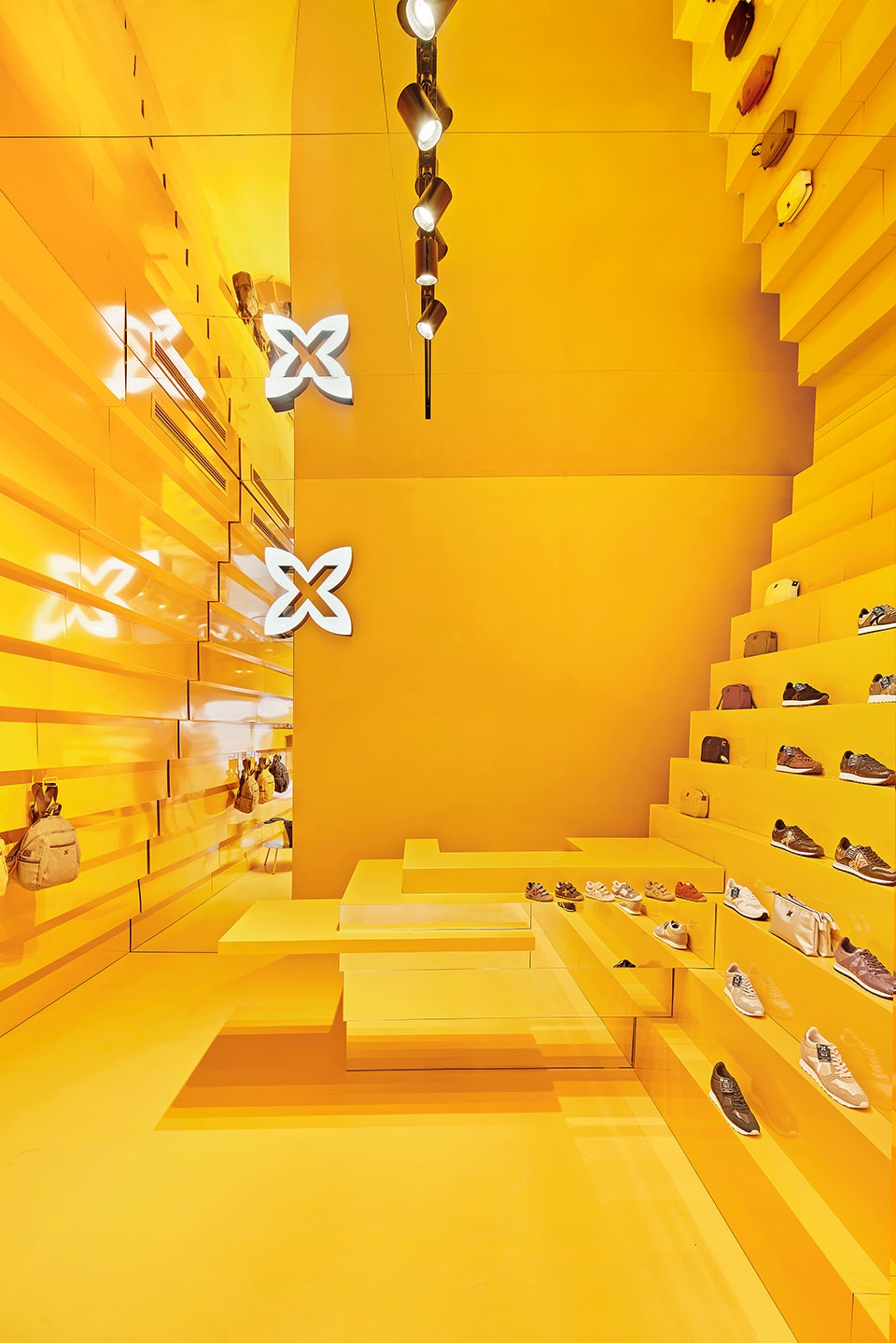 step store 12 mcarthurglen designer outlet malaga by studio animal