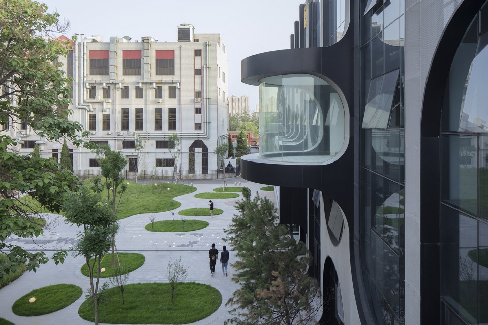 Beijing Fashion Factory B courtyard AntiStatics