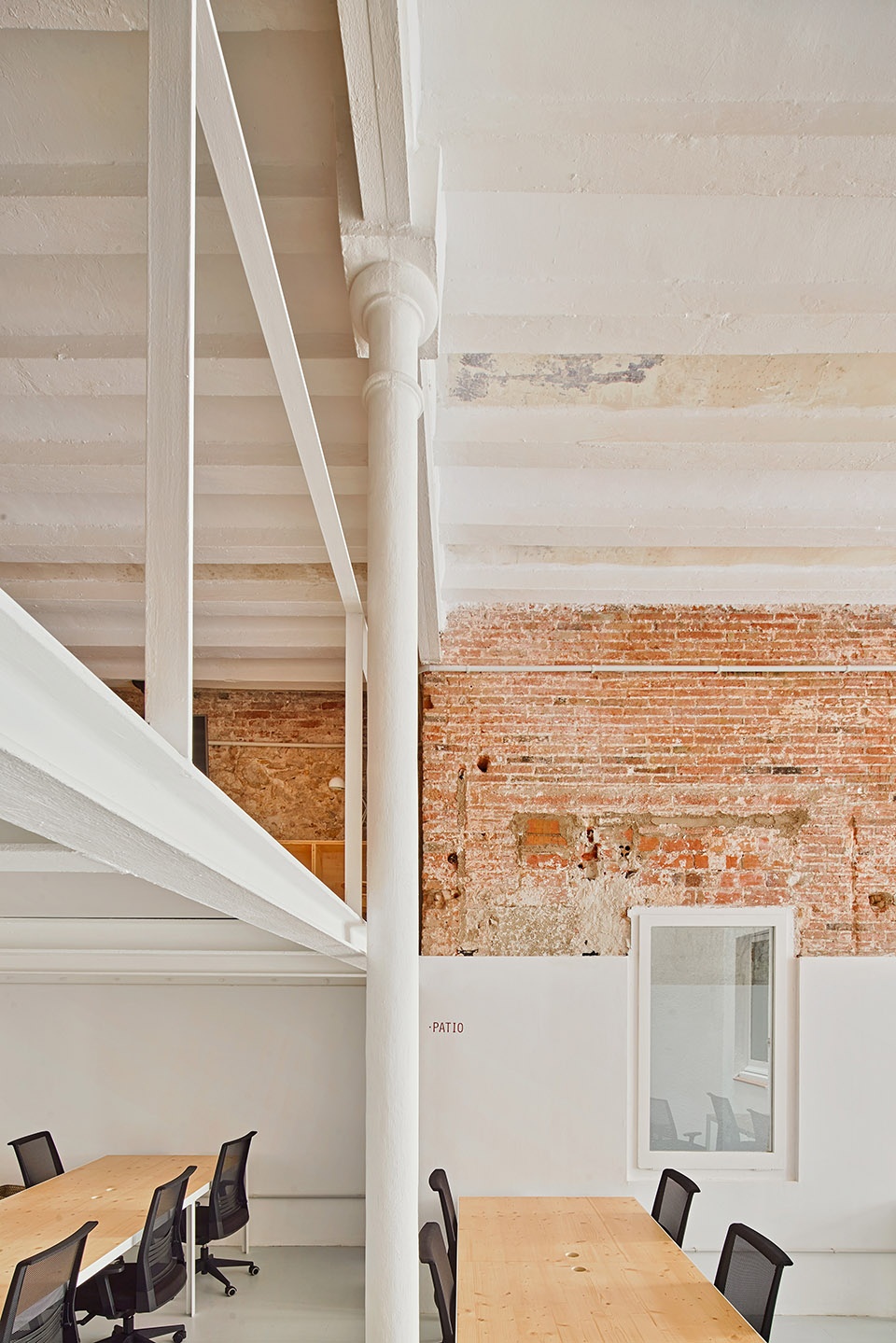 ten studio tarragona by nam arquitectura