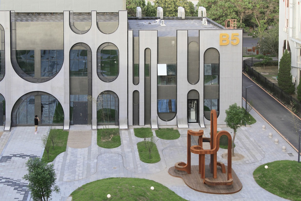 Beijing Fashion Factory B courtyard AntiStatics
