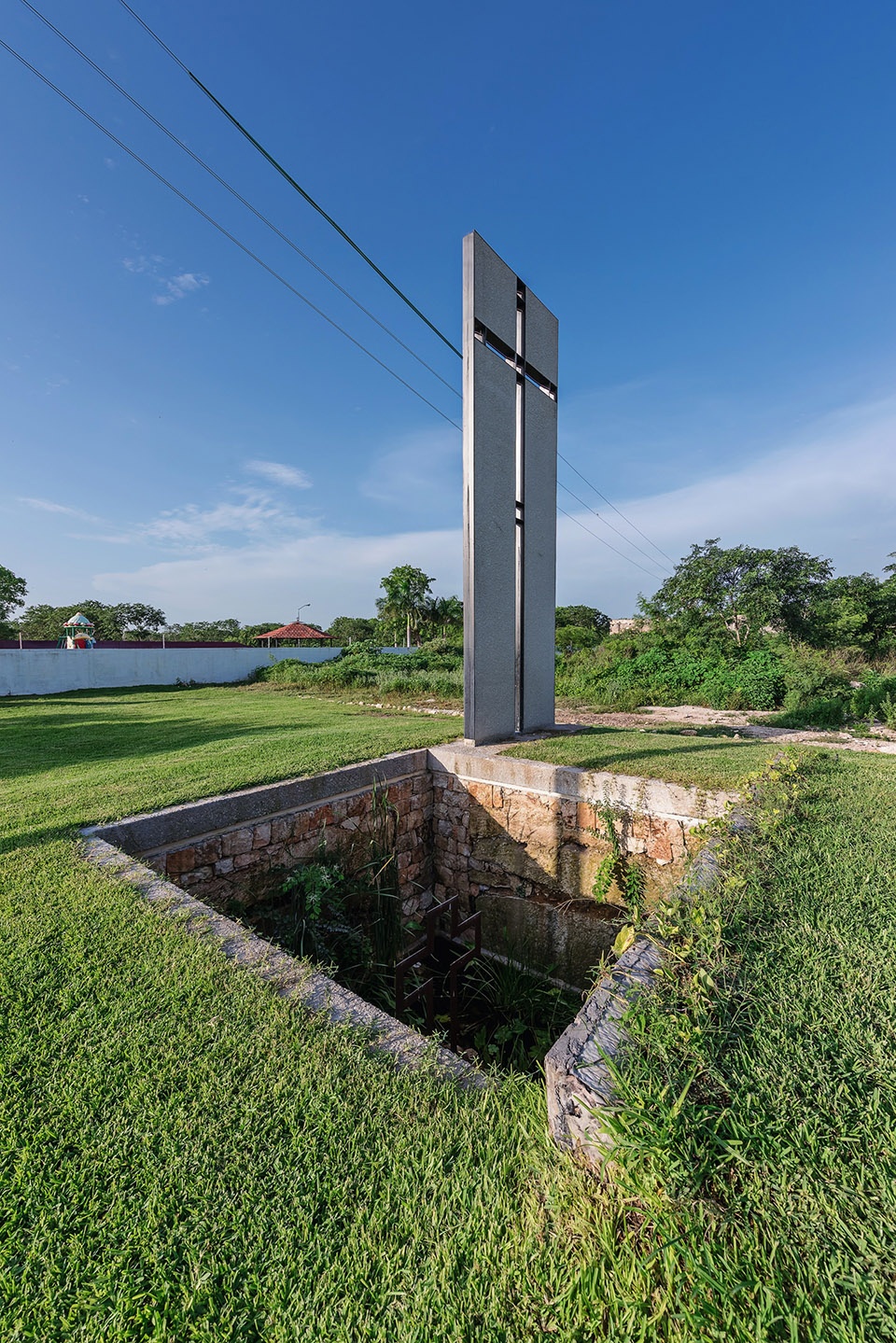 capilla de la tierra chicxulub pueblo yucatan by cabrera arqs