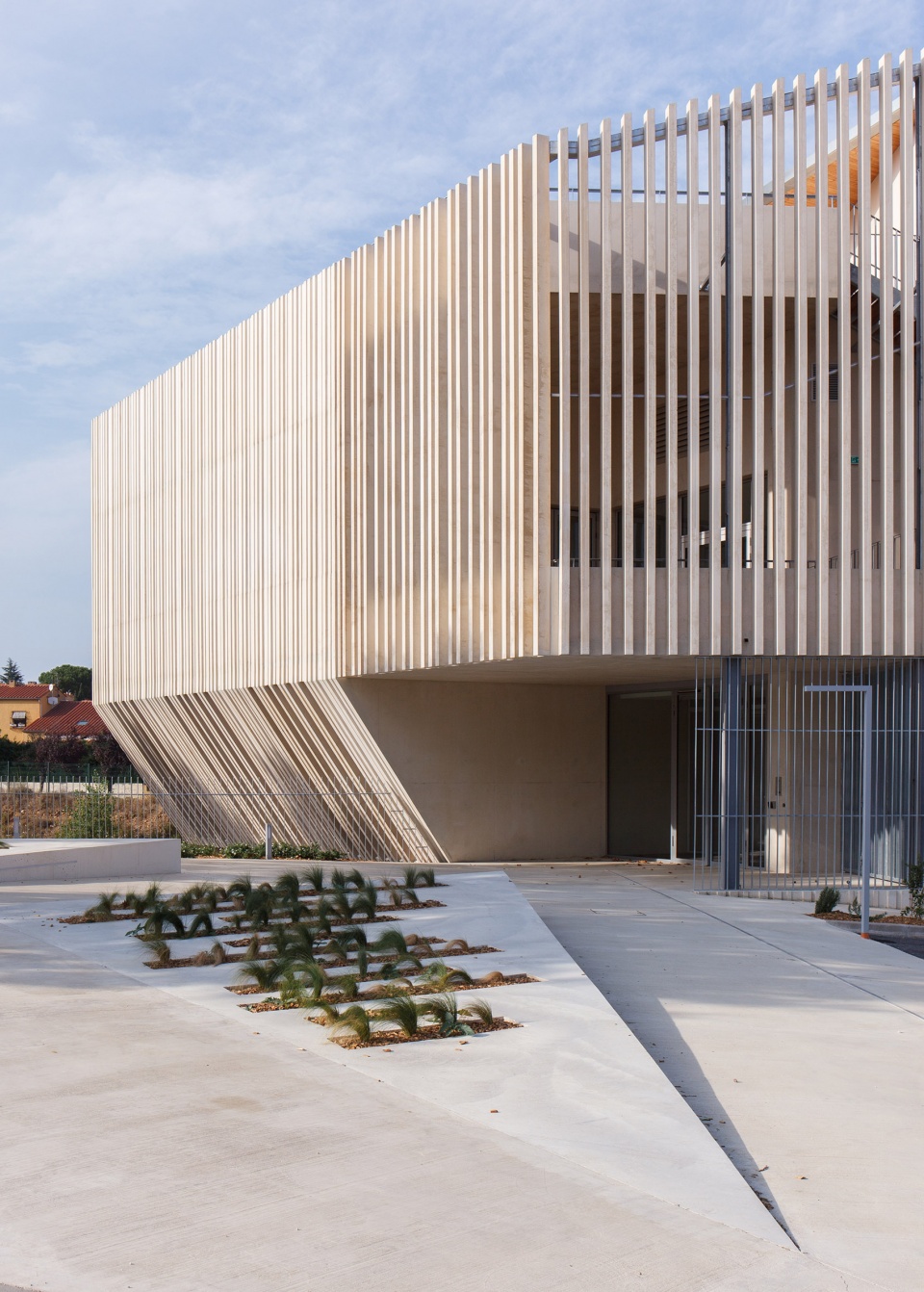 space guy moquet france by oeco architectes