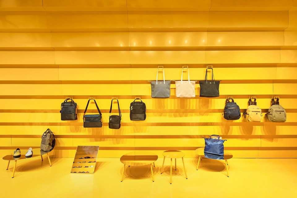 step store 12 mcarthurglen designer outlet malaga by studio animal