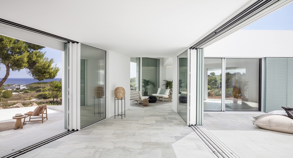 patio house by nomo studio