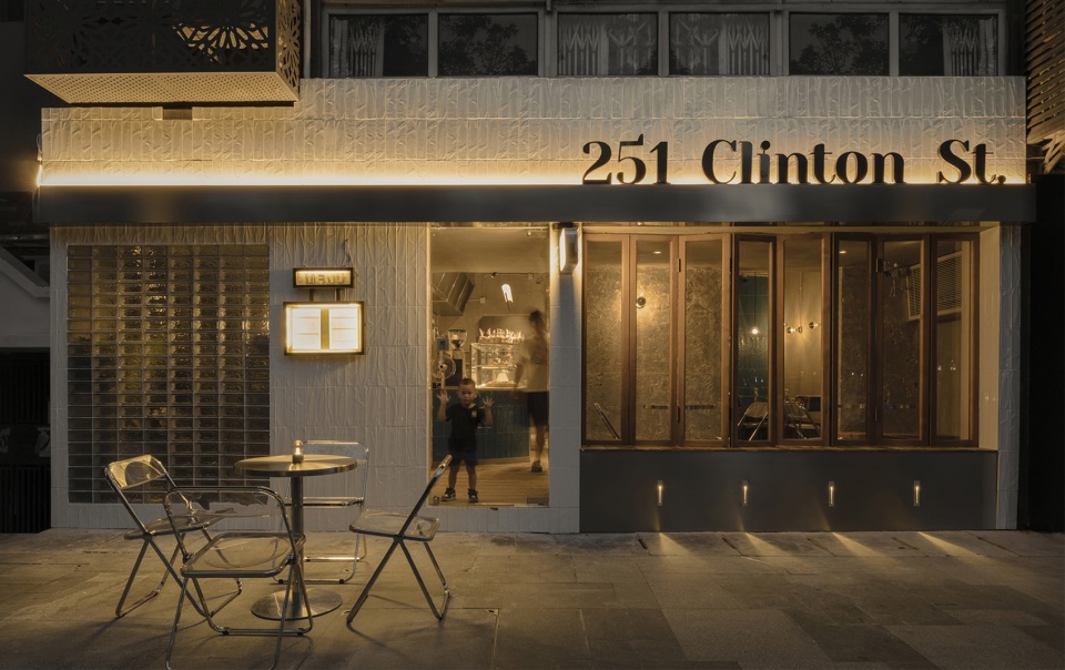 251 clinton st bakerycafe by shindesign