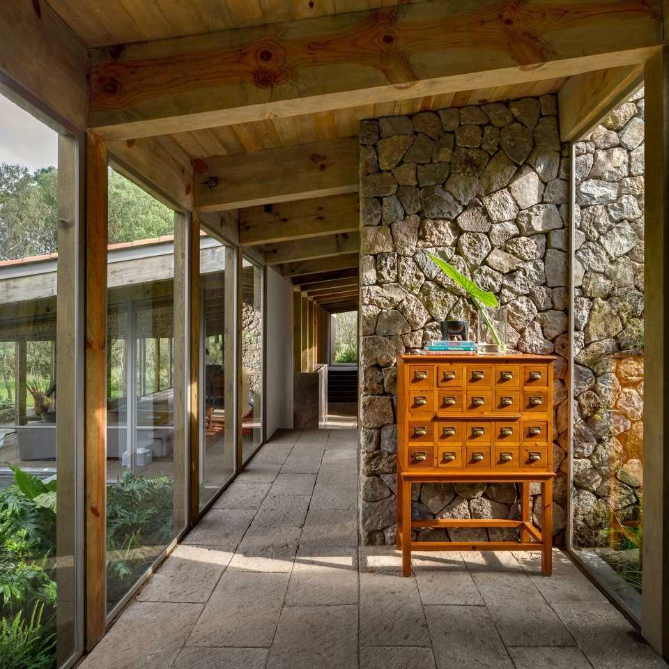 santana house by manuel cervantes estudio