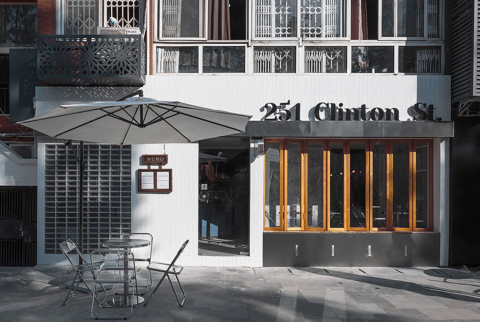 251 clinton st bakerycafe by shindesign