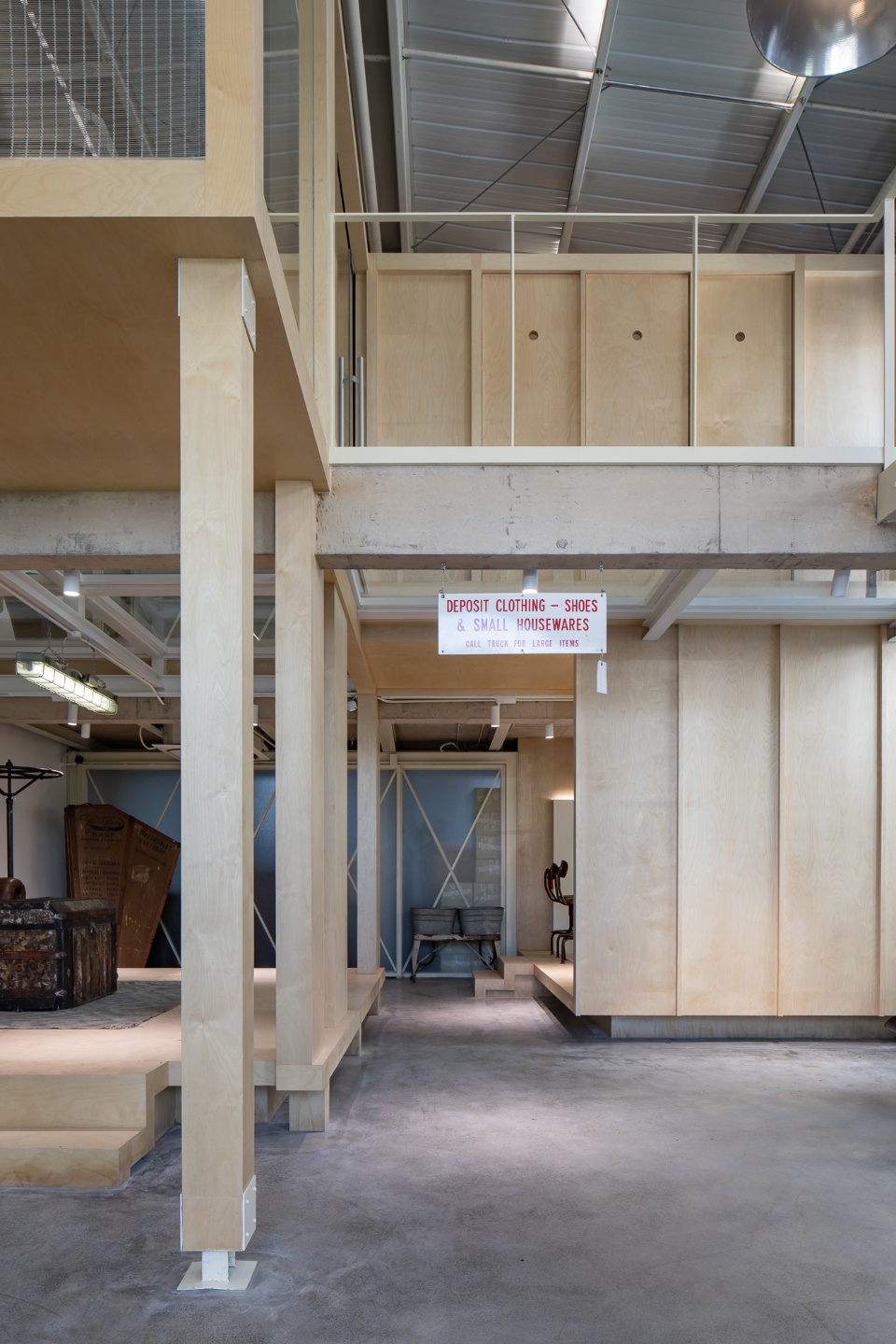 labour union fashion studio by triostudio