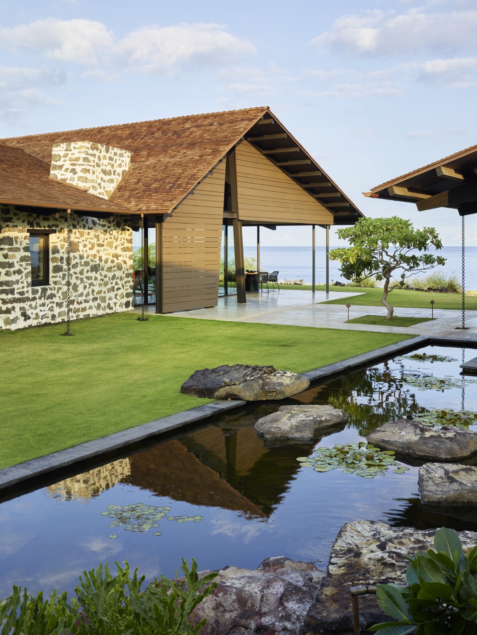 makani eka house by walker warner architects