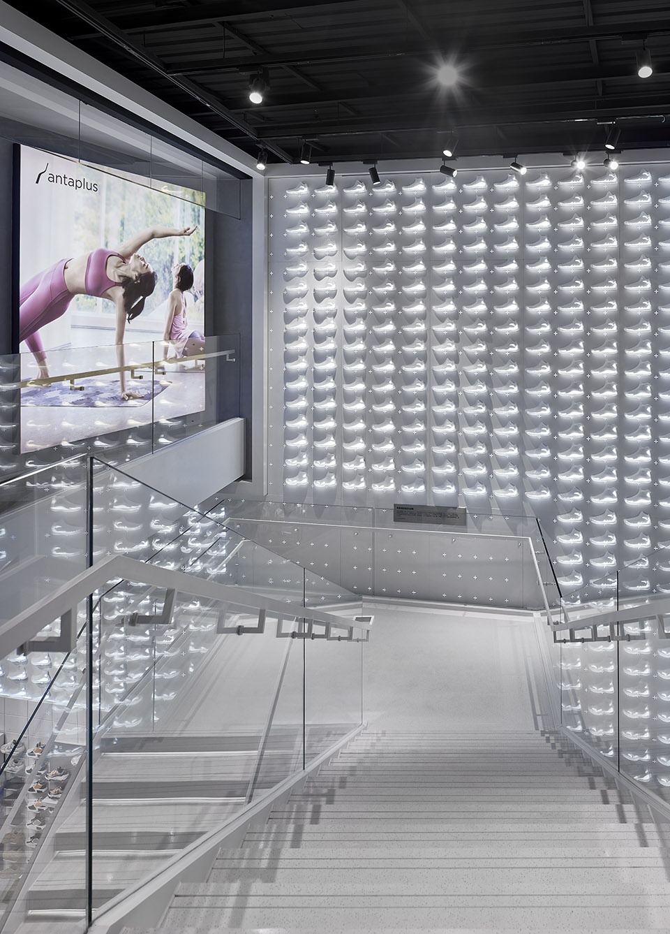 anta flagship store china by gensler