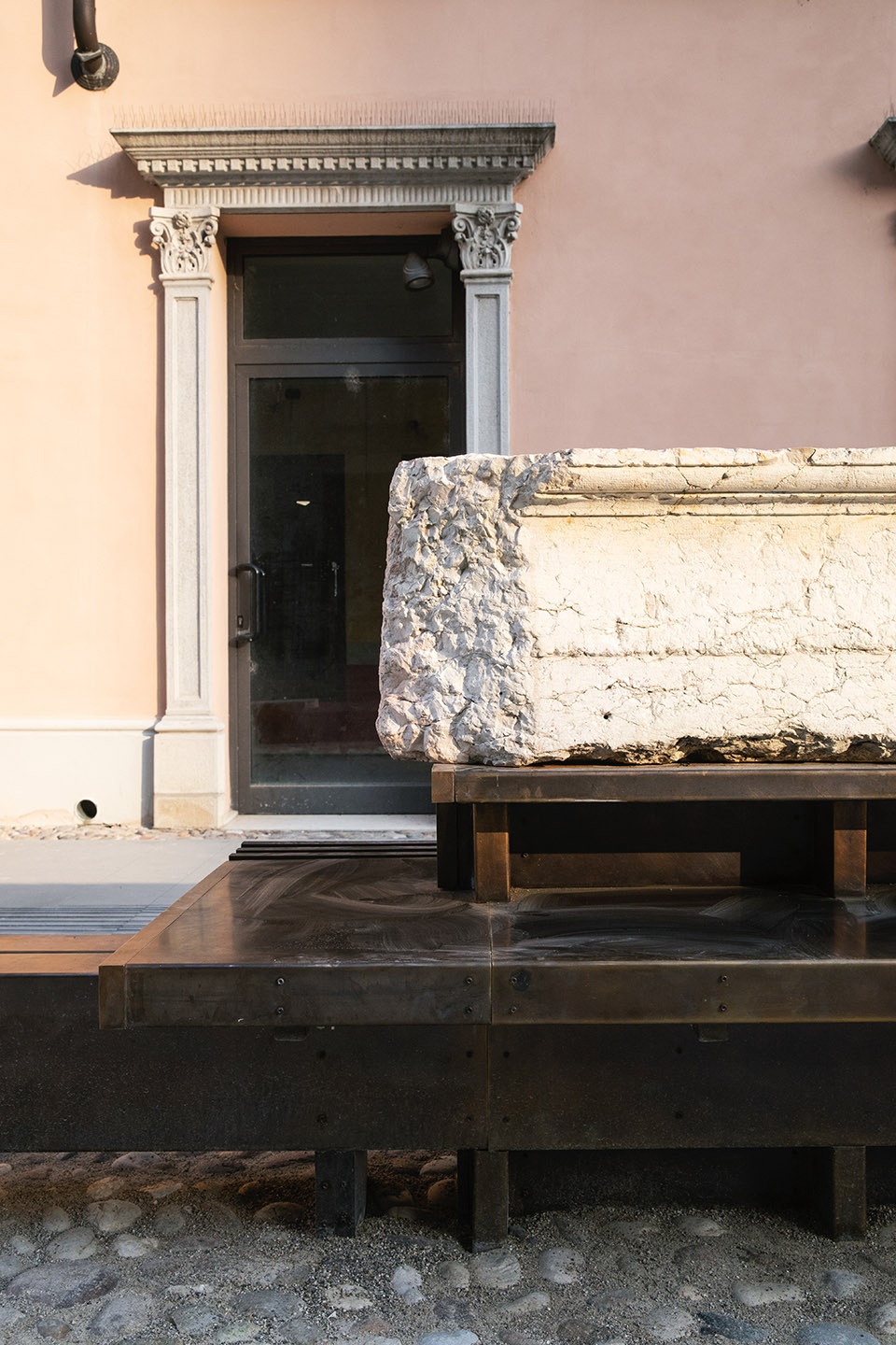 Riqualificazione Piazza L B Alberti by Archiplan Studio