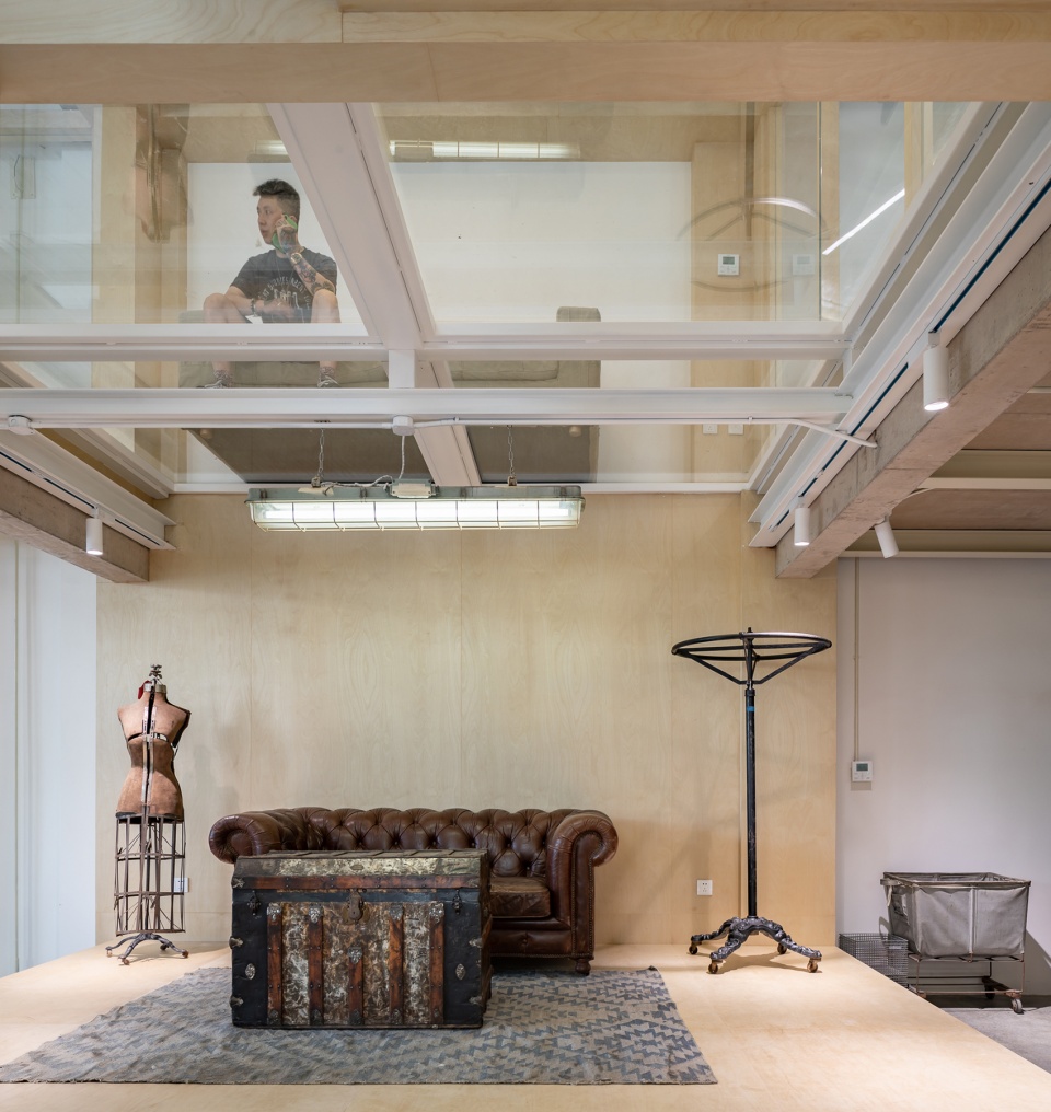 labour union fashion studio by triostudio