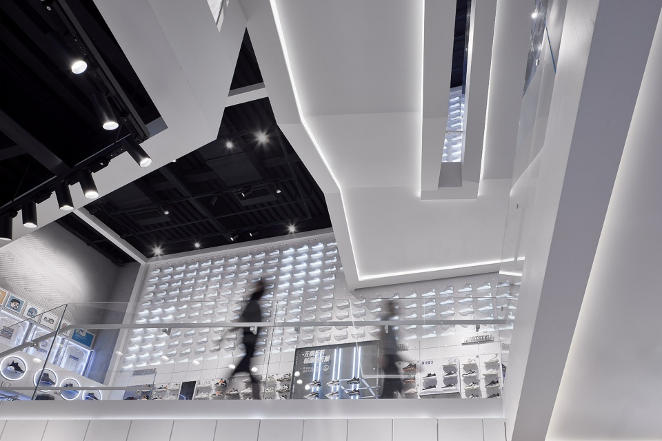 anta flagship store china by gensler