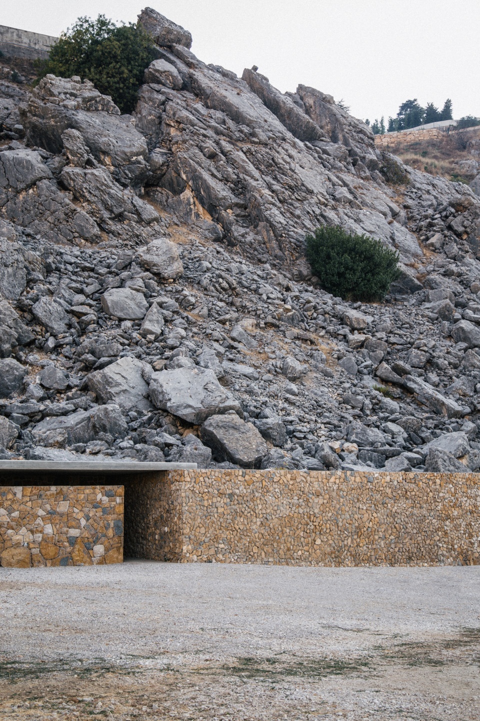 cana guesthouse by carl gerges architects