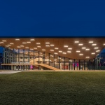 布达佩斯国家舞蹈剧院 / 左博基建筑设计所
