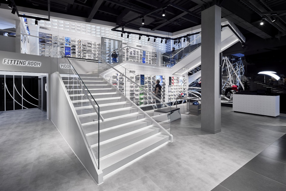 anta flagship store china by gensler