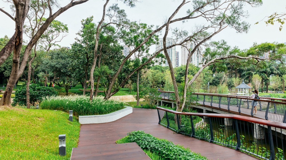 SIHAI Park Landscape optimizing design China by SZLA