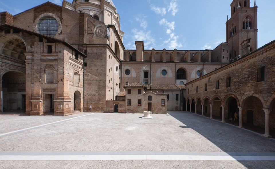 Riqualificazione Piazza L B Alberti by Archiplan Studio