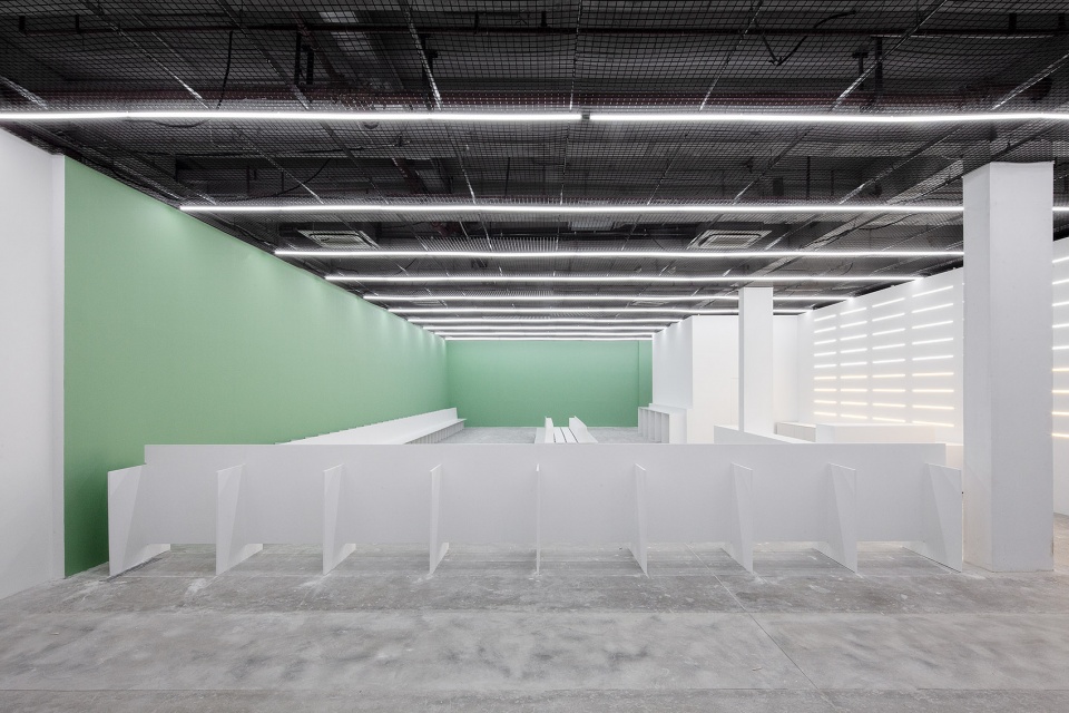 Westbund Art Cafe Lounge by COORDINATION ASIA