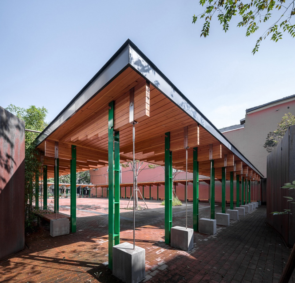 Pocket Plaza Atelier Archmixing