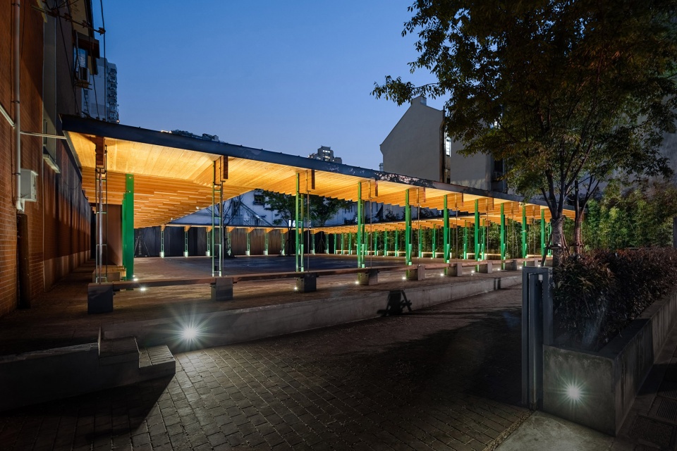 Pocket Plaza Atelier Archmixing