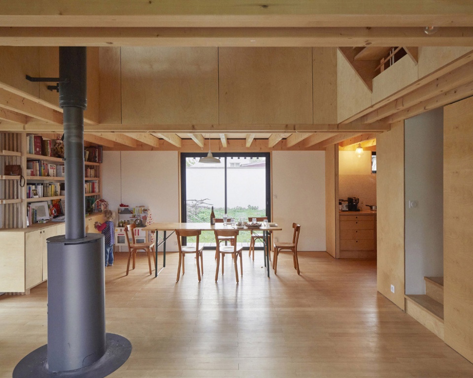 The House between the Walls arba