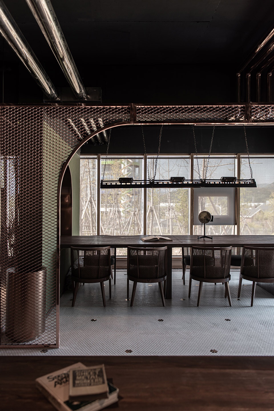 Iron flower Coffee Factory slow coral