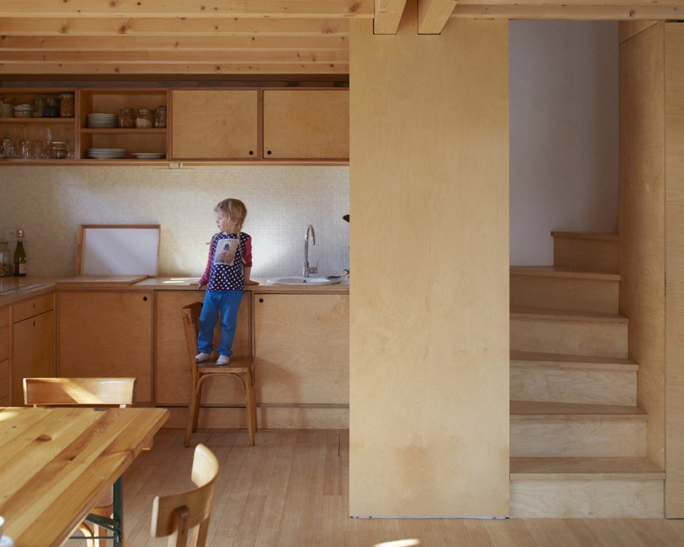 The House between the Walls arba