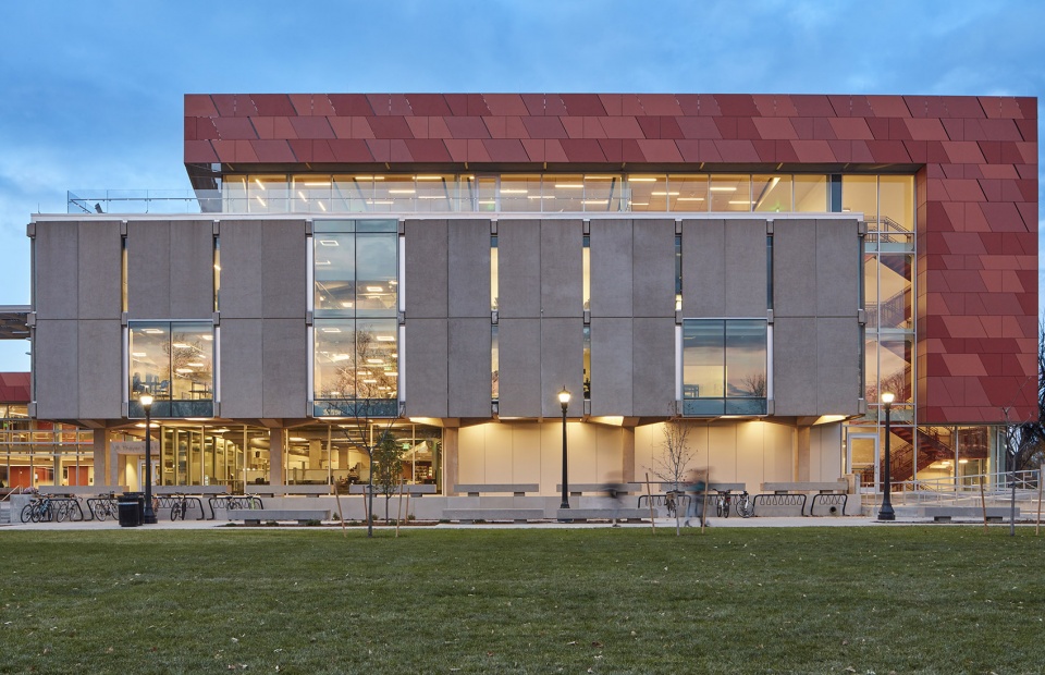 Tutt Library Pfeiffer Partners