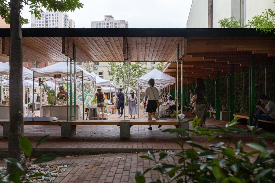 Pocket Plaza Atelier Archmixing