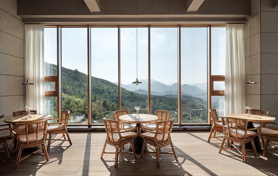 Hutou Mountain Cafe slow coral