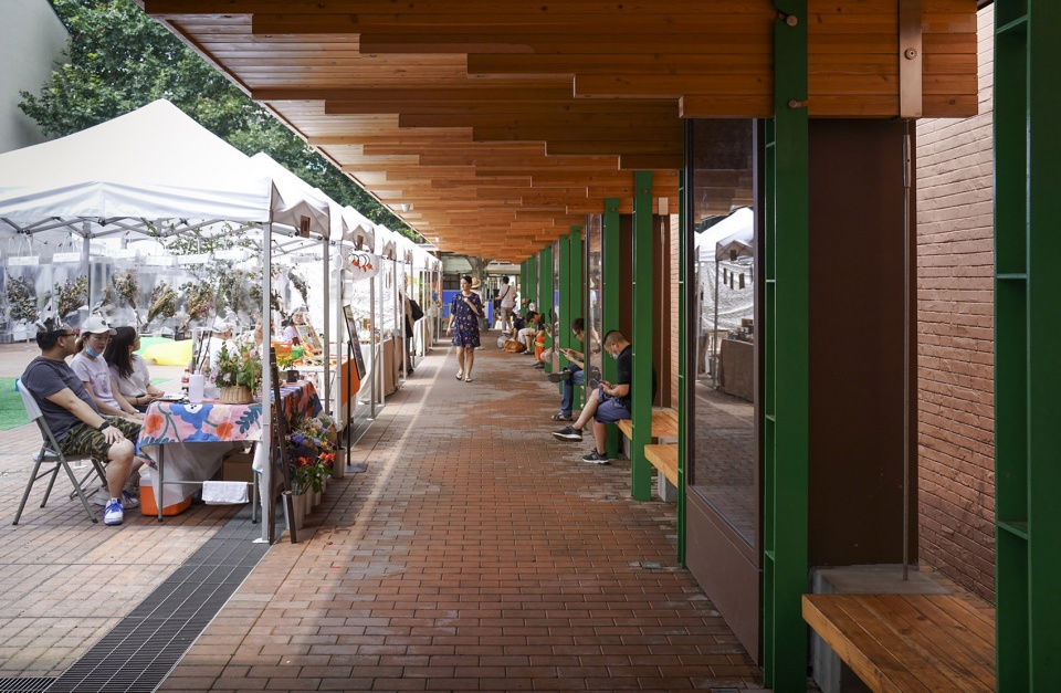 Pocket Plaza Atelier Archmixing