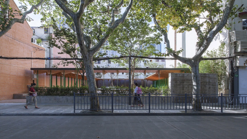 Pocket Plaza Atelier Archmixing