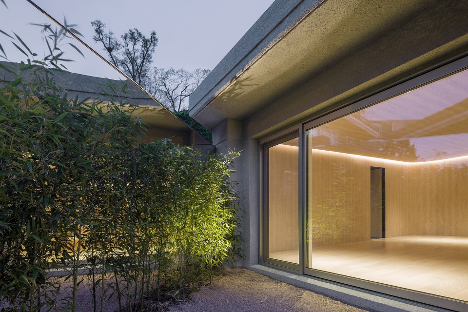 milmila 100A associates