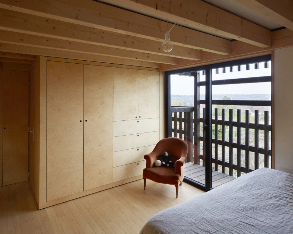The House between the Walls arba