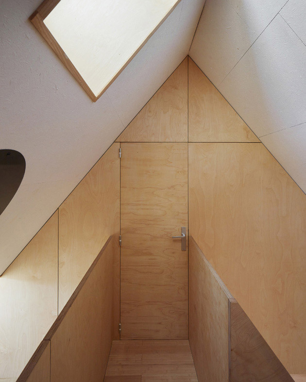 The House between the Walls arba