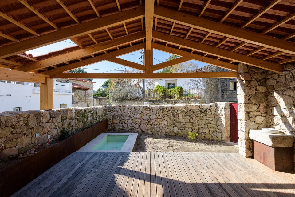 rural house lisbon by hbg arquitectos