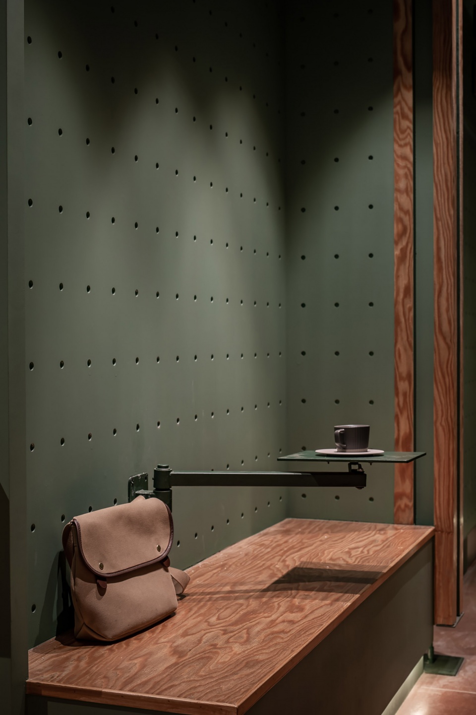 summit bar china by triostudio