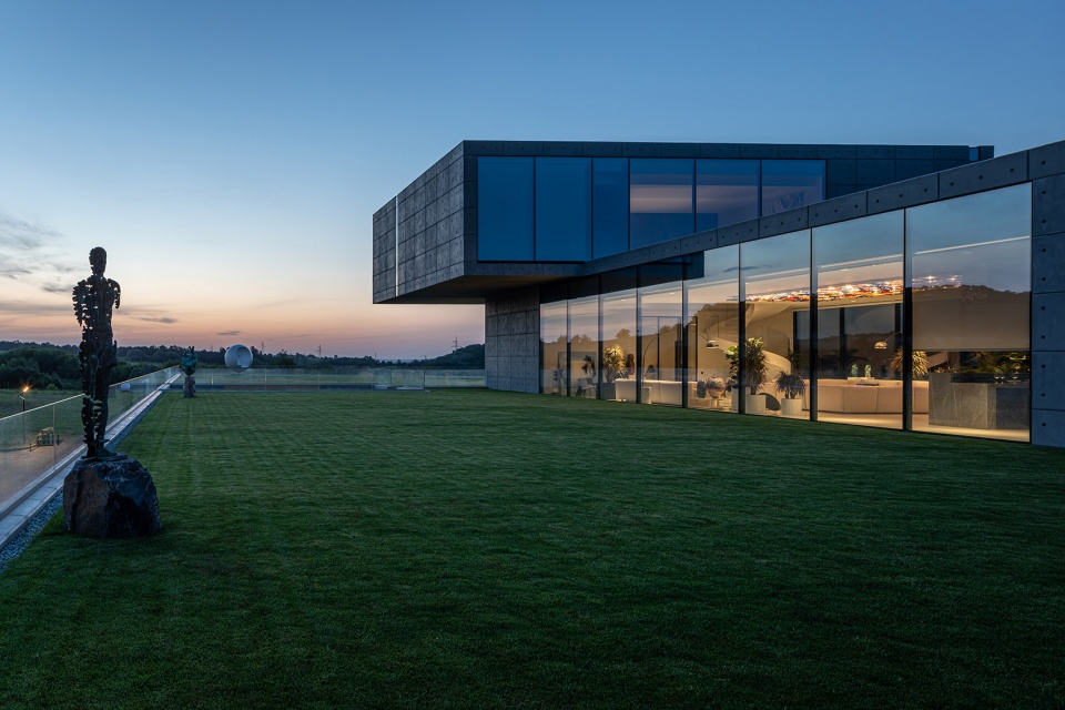 futago by sergey makhno architects
