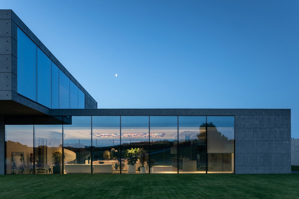 futago by sergey makhno architects